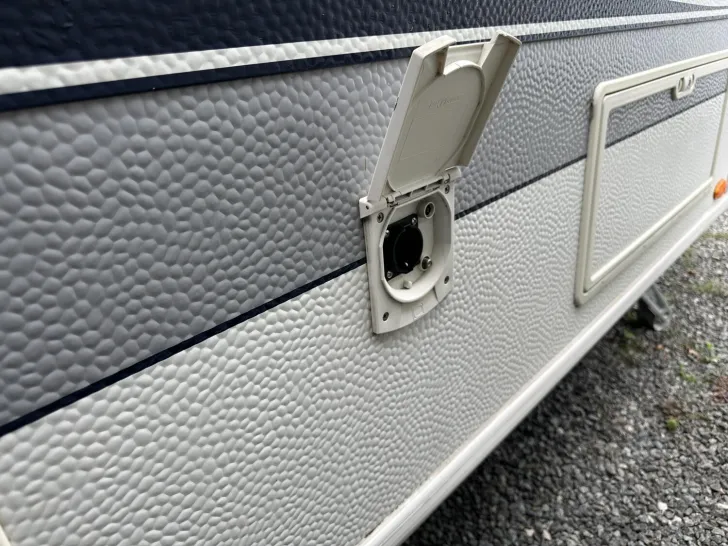Fahrzeugbild Hobby Prestige 560 UL #4