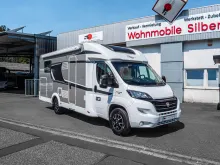 Fahrzeugbild Carado T 447 - TV/SAT*Einzelbetten*Fußboden #1