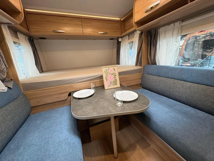 Fahrzeugbild Hymer Eriba Eriba Nova Light 515 /Etagenbett/Markise #8