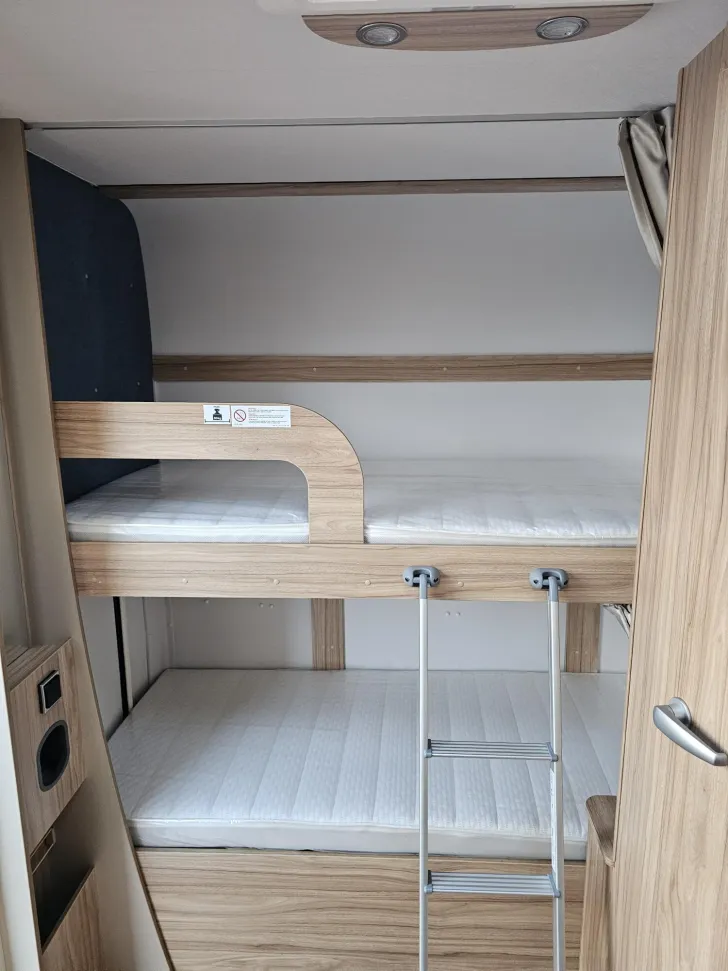 Fahrzeugbild Hymer Eriba Eriba Nova Light 515 /Etagenbett/Markise #40