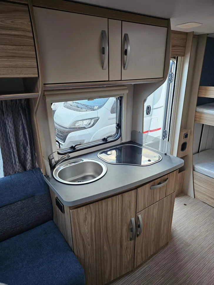Fahrzeugbild Hymer Eriba Eriba Nova Light 515 /Etagenbett/Markise #49