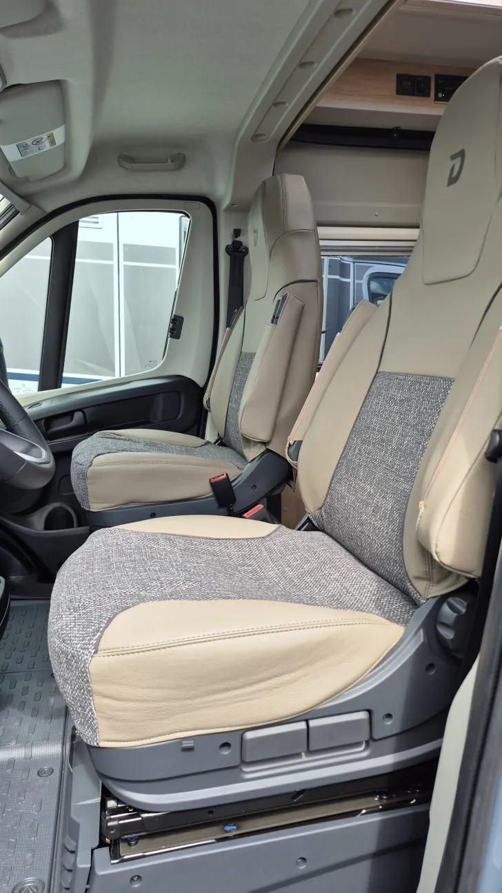 Fahrzeugbild Dethleffs Globetrail 540 DR Citroen /Markise #13