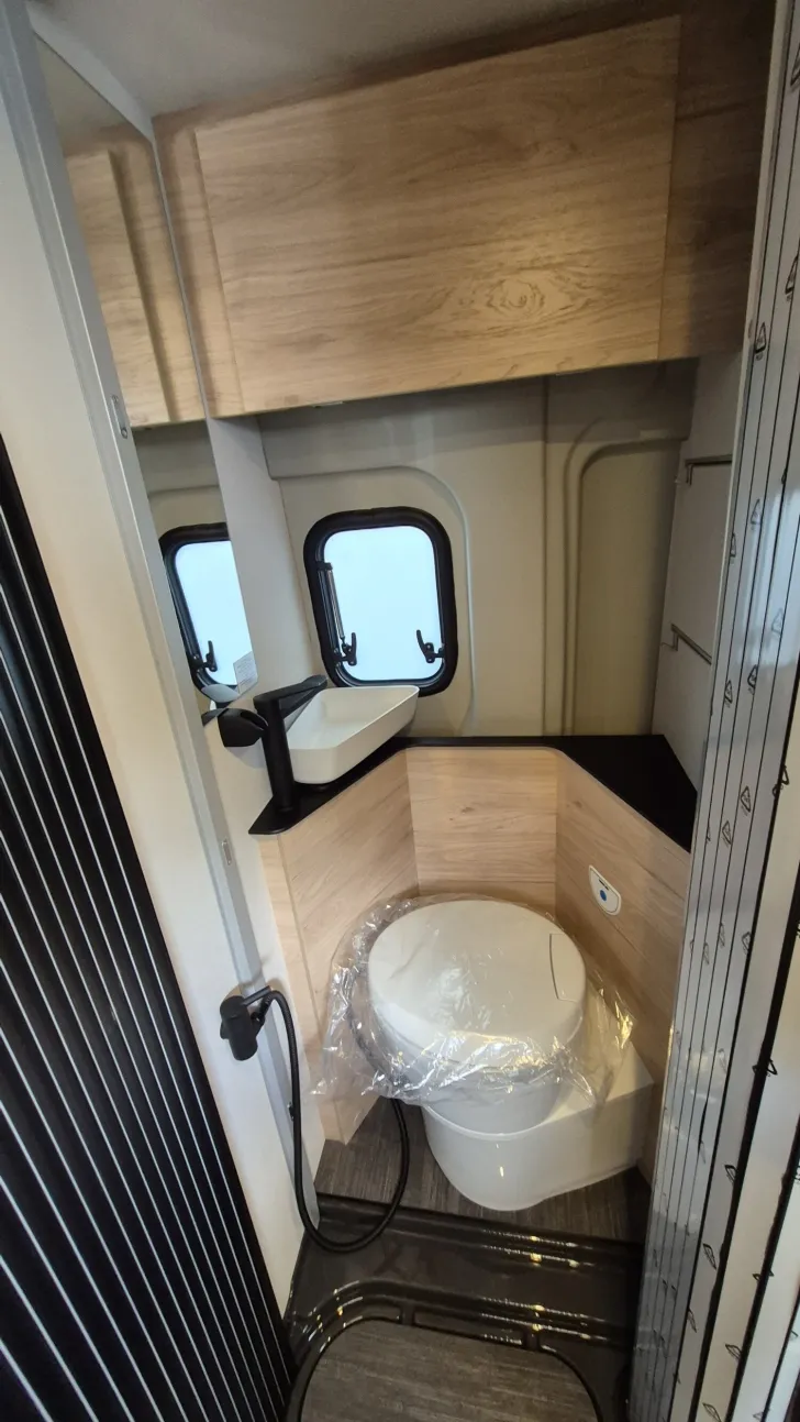Fahrzeugbild Dethleffs Globetrail 540 DR Citroen /Markise #30