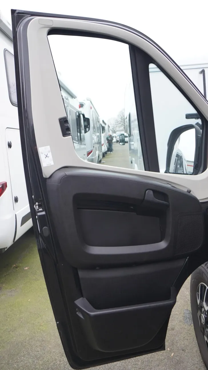 Fahrzeugbild LMC Innovan 600 Citroen/RFK/AHK/Markise #16
