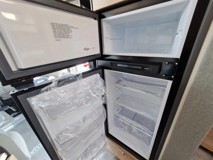 Fahrzeugbild Dethleffs Globetrotter XL I 7850-2 EB GT/Klima/5Sitze/Lith #23