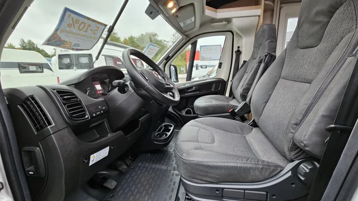 Fahrzeugbild Hobby Optima OnTour Edition F V65 GE /ehem. Vermietfzg #7