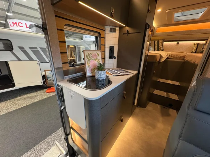 Fahrzeugbild Hymer ML-T CrossOver 570 / VOLLLEDERAUSSTATTUNG RÜHL #12