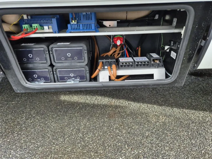 Fahrzeugbild Hymer ML-T CrossOver 570 / VOLLLEDERAUSSTATTUNG RÜHL #29