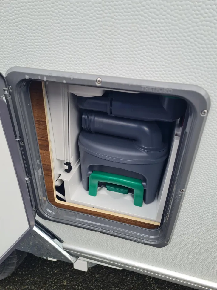 Fahrzeugbild Hymer Eriba Eriba Touring 560 Legend/Etagenbett/Rangierhilfe #10