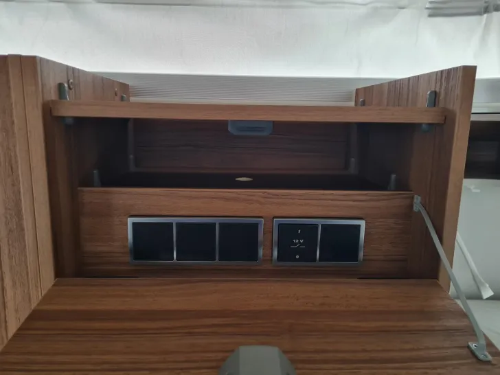 Fahrzeugbild Hymer Eriba Eriba Touring 560 Legend/Etagenbett/Rangierhilfe #19