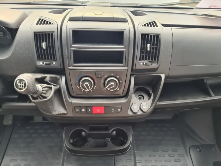 Fahrzeugbild LMC Tourer Lift H 730 G /Solar, Markise, WLAN und TV #12