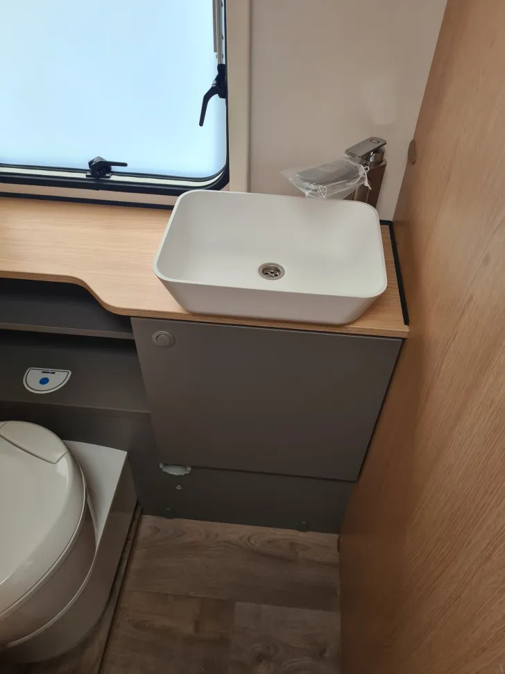 Fahrzeugbild LMC Tourer Lift H 730 G /Solar, Markise, WLAN und TV #23