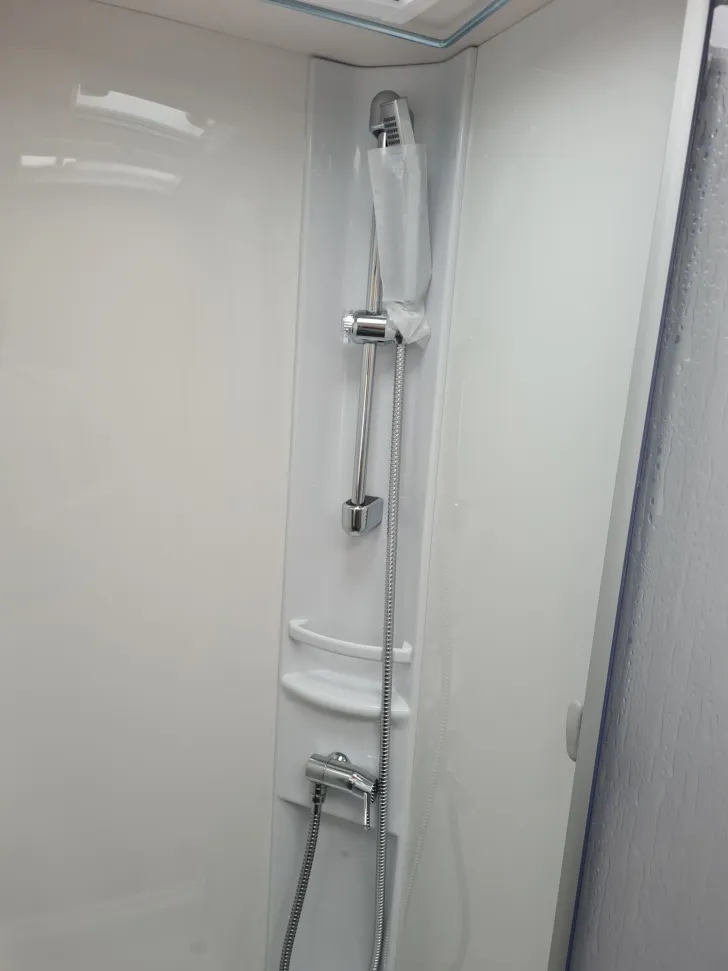Fahrzeugbild LMC Tourer Lift H 730 G /Solar, Markise, WLAN und TV #25
