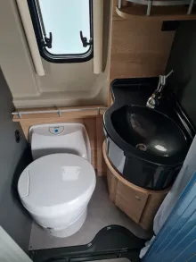 Fahrzeugbild Dethleffs Globetrail 640 ER Fiat Automatik/Aufstelldach #17