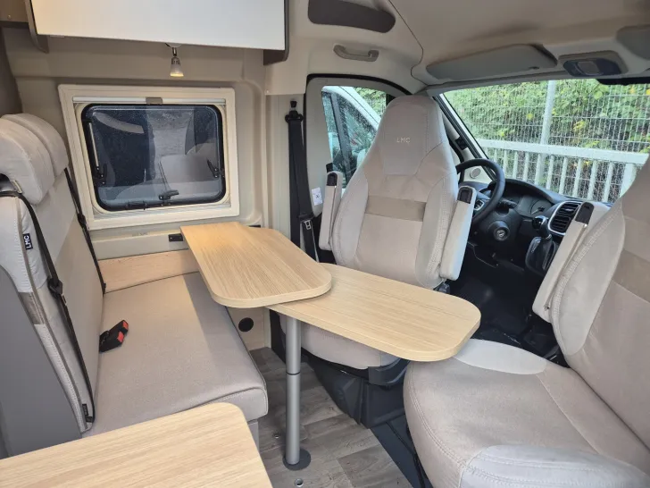 Fahrzeugbild LMC Innovan 540 Fiat/Aufstelldach/Automatik #13