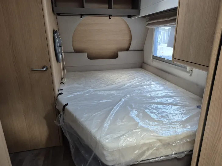 Fahrzeugbild LMC Videro 580 K /2.000kg/Etagenbett #15