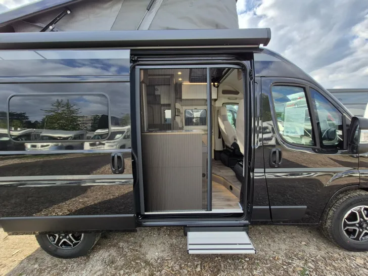 Fahrzeugbild LMC Innovan 540 Automatik/Schlafdach/Dieselheizung #12