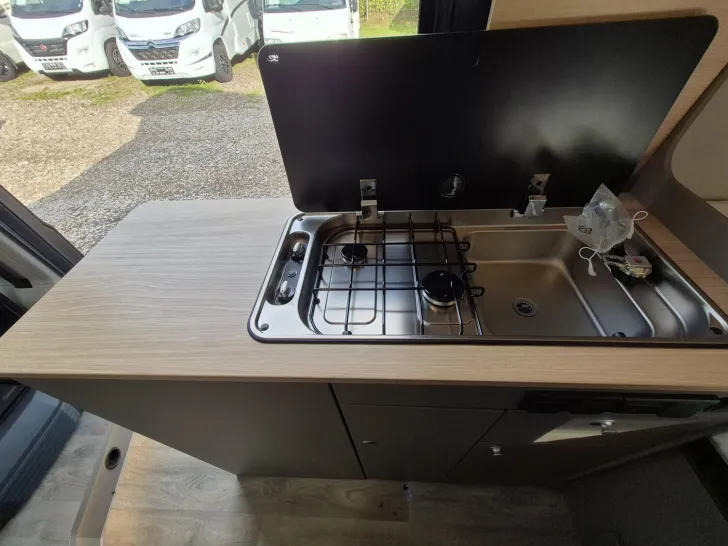 Fahrzeugbild LMC Innovan 540 Automatik/Schlafdach/Dieselheizung #13