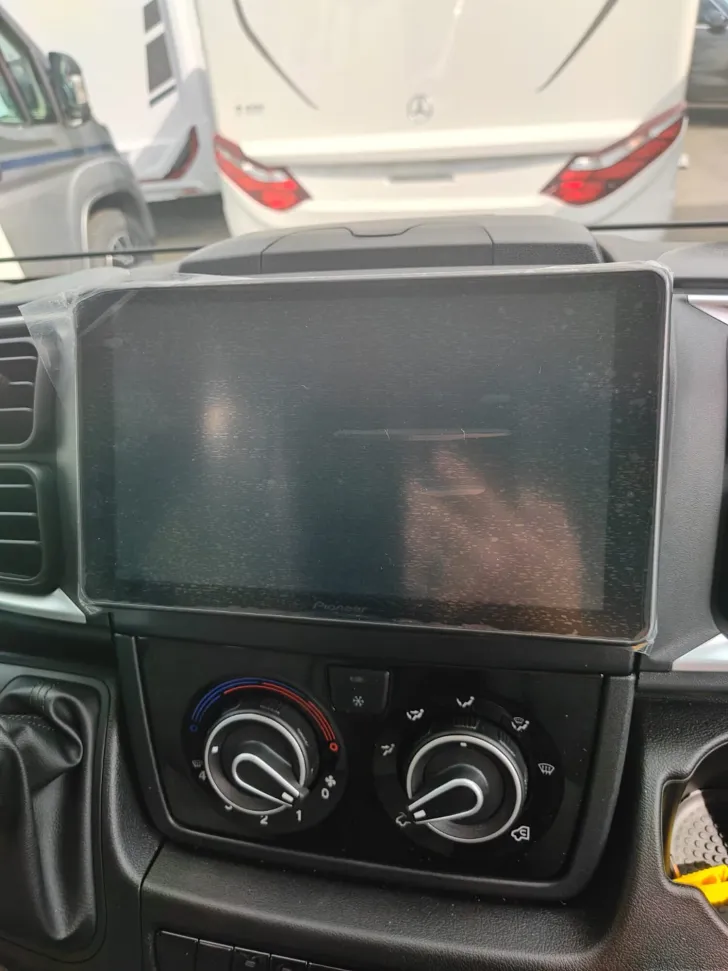 Fahrzeugbild Dethleffs Globetrail 640 EK Citroen Automatik/Aufstelldach #14