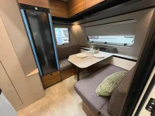 Fahrzeugbild Hymer Eriba Eriba Novaline 442 /Moving/Combi4/1.500kg #6