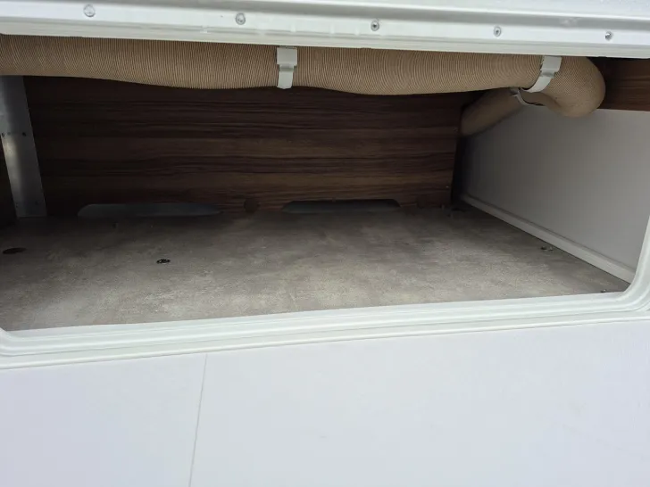 Fahrzeugbild Hymer Eriba Eriba Novaline 442 /Moving/Combi4/1.500kg #24