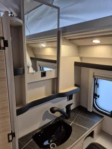 Fahrzeugbild Hymer Eriba Eriba Touring 630 /1,6t/Harbour Blue Edition #33