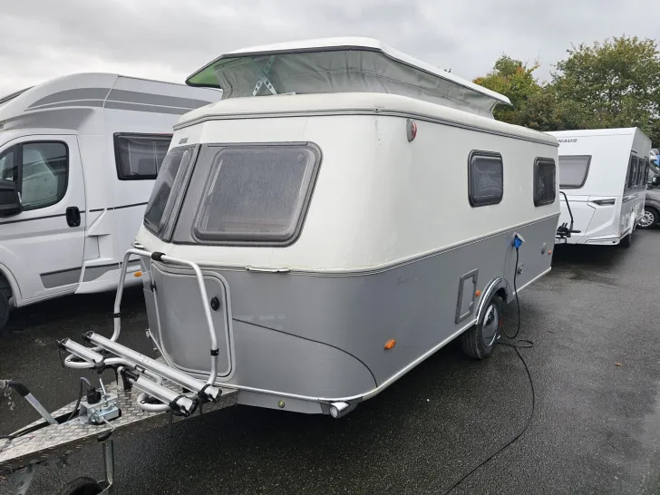 Fahrzeugbild Hymer Eriba Eriba Touring 620 /Design-Paket/Frontküche #5