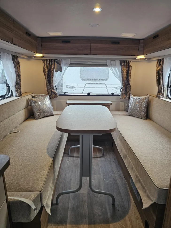 Fahrzeugbild Hymer Eriba Eriba Touring 620 /Design-Paket/Frontküche #40