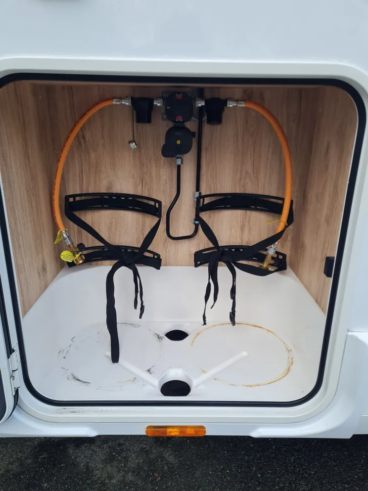 Fahrzeugbild Eura Mobil Integra 720 QB /Markise/AHK/Navi/RFK #8