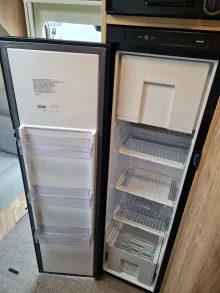 Fahrzeugbild Eura Mobil Integra 720 QB /Markise/AHK/Navi/RFK #21