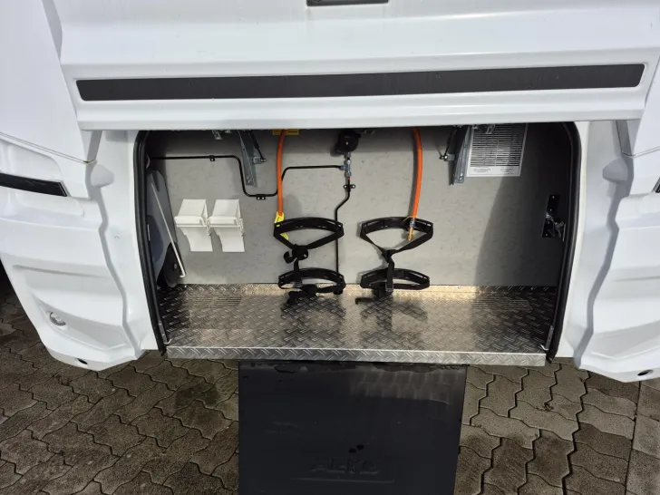 Fahrzeugbild Dethleffs Camper 490 EST FIRST EDITION 2026 #32