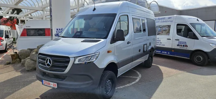 Fahrzeugbild Pössl Roadstar X Mercedes 190 PS / 4x4 / Slideout #3