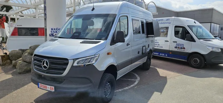 Fahrzeugbild Pössl Roadstar X Mercedes 190 PS / 4x4 / Slideout #4