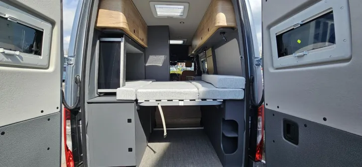Fahrzeugbild Pössl Roadstar X Mercedes 190 PS / 4x4 / Slideout #25