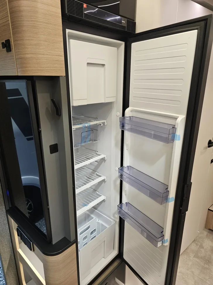 Fahrzeugbild Hymer B-Klasse MC I 680 Lithium/Inverter/Hubstützen #36