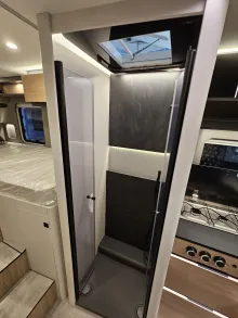 Fahrzeugbild Hymer B-Klasse MC I 680 Lithium/Inverter/Hubstützen #43