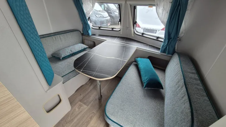 Fahrzeugbild Hymer Eriba Eriba Touring 530 /1.400 kg/Reserverad #11