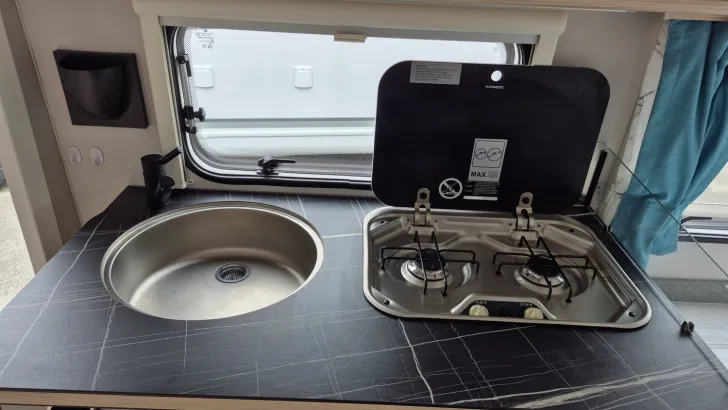 Fahrzeugbild Hymer Eriba Eriba Touring 530 /1.400 kg/Reserverad #12