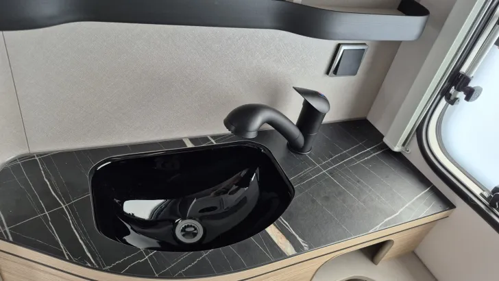 Fahrzeugbild Hymer Eriba Eriba Touring 530 /1.400 kg/Reserverad #22