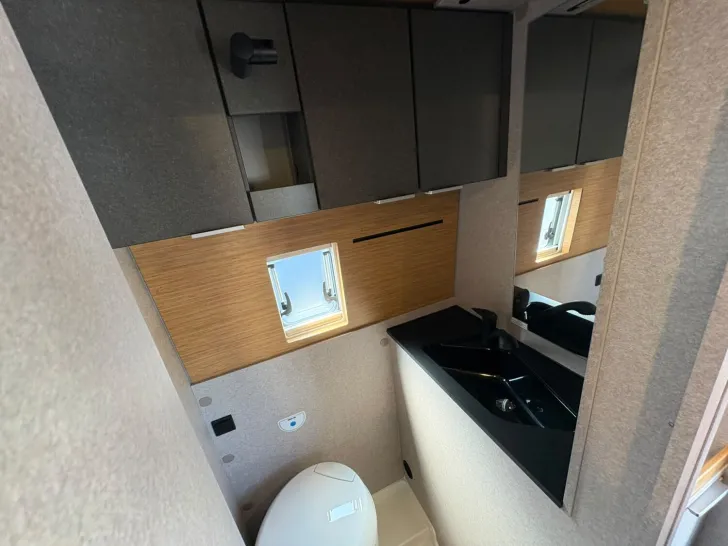 Fahrzeugbild Hymer Redwood 600 /Sport/Autark/Fahrkomfort-Paket #19