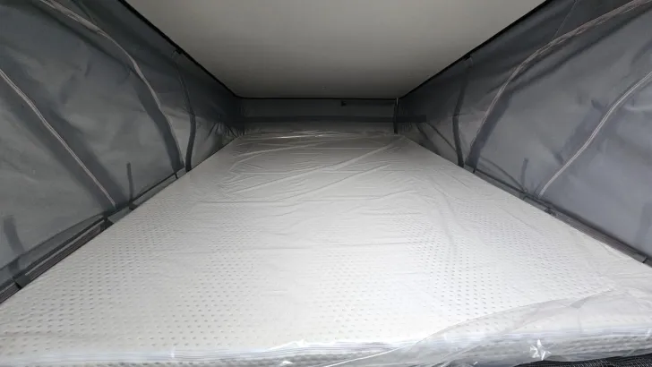 Fahrzeugbild Carado pro CV 541 / Automatik/Schlafdach/Hecksitzgr #12