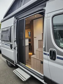 Fahrzeugbild Carado pro CV 541 Automatik/Markise/2-Sitzer/Schlafdach #6