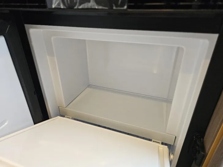 Fahrzeugbild Carado pro CV 541 Automatik/Markise/2-Sitzer/Schlafdach #48
