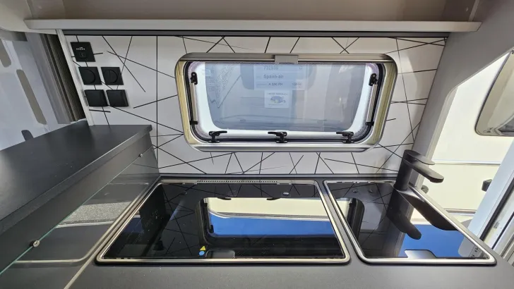 Fahrzeugbild Fendt Apero 465 TG / Einzelbetten, Auflastung #26