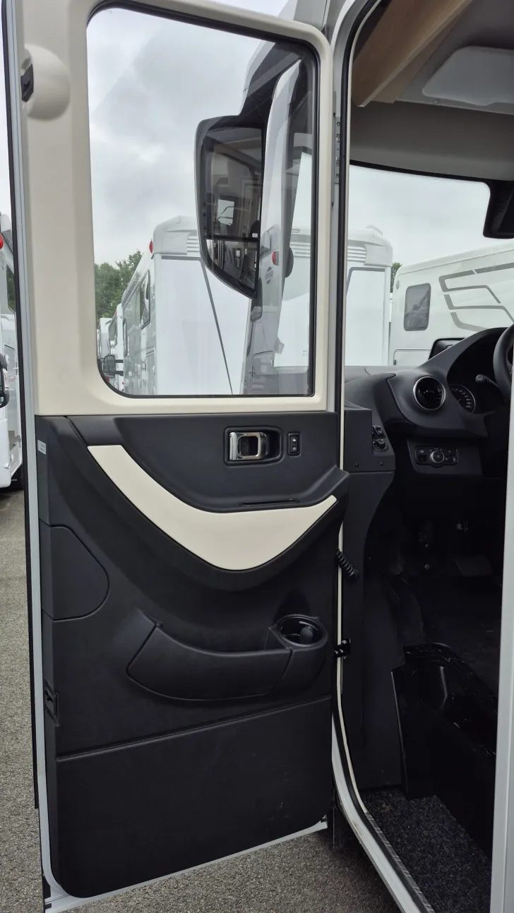 Fahrzeugbild Hymer B-Klasse MC I 580 /Markise/TV/4.430 kg #6