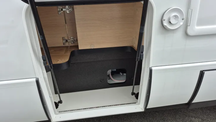 Fahrzeugbild Hymer B-Klasse MC I 580 /Markise/TV/4.430 kg #13