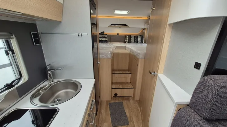 Fahrzeugbild Hymer B-Klasse MC I 580 /Markise/TV/4.430 kg #18