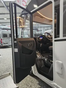 Fahrzeugbild Dethleffs XL I 7812-2 Family mit 5. Sitzplatz!/ALDE/AHK/5G #6