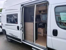 Fahrzeugbild Pössl 2Win Vario 600 5.Sitzplätze/Navi/RFK/AHK/Hubbett #12