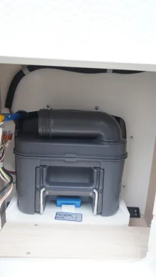 Fahrzeugbild Hobby De Luxe 460 SL / Einzelbetten, Auflastung #13